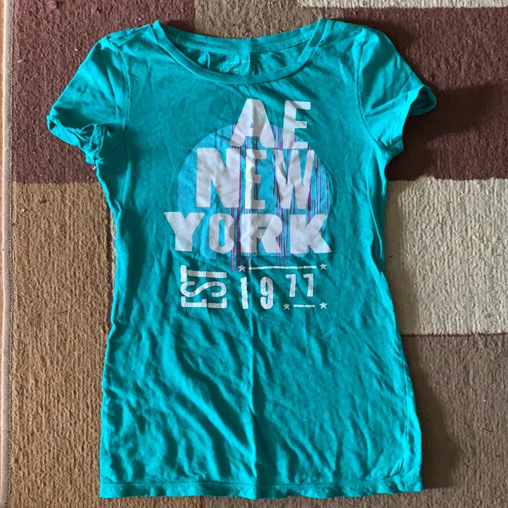 American Eagle Graphic Tee